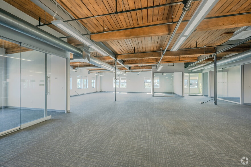 More Photos Of 1 Cedar St, Providence Unknown For Lease