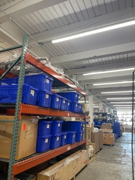 More Photos Of 2900-2902 W Chicago Ave, Chicago Warehouse For Sale