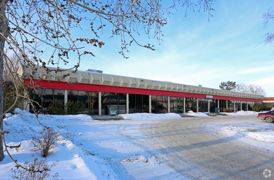 More Photos Of 11560-11574 149th St NW, Edmonton Flex For Lease