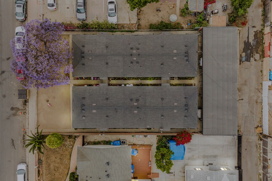 Primary Photo Of 136 N Garfield Ave, Oxnard Apartments For Sale