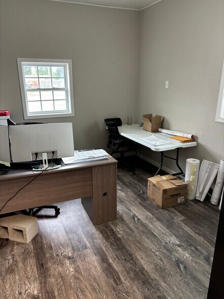 More Photos Of 1219 Transmitter Rd, Panama City Freestanding For Sale