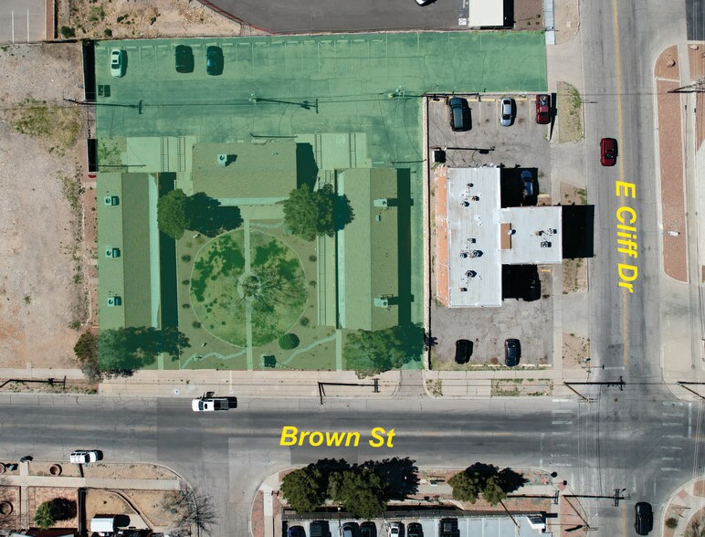 More Photos Of 1527 Brown St, El Paso Unknown For Lease