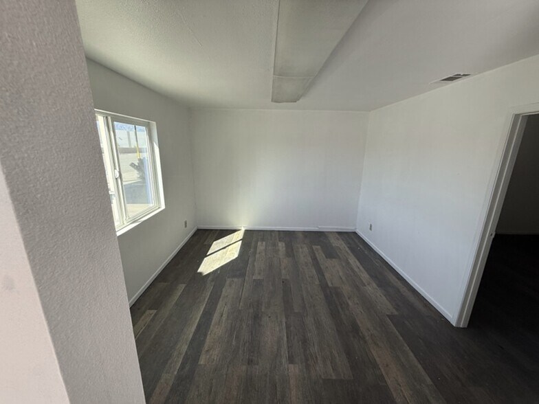 More Photos Of 19792 El Rivino Rd, Riverside Land For Lease