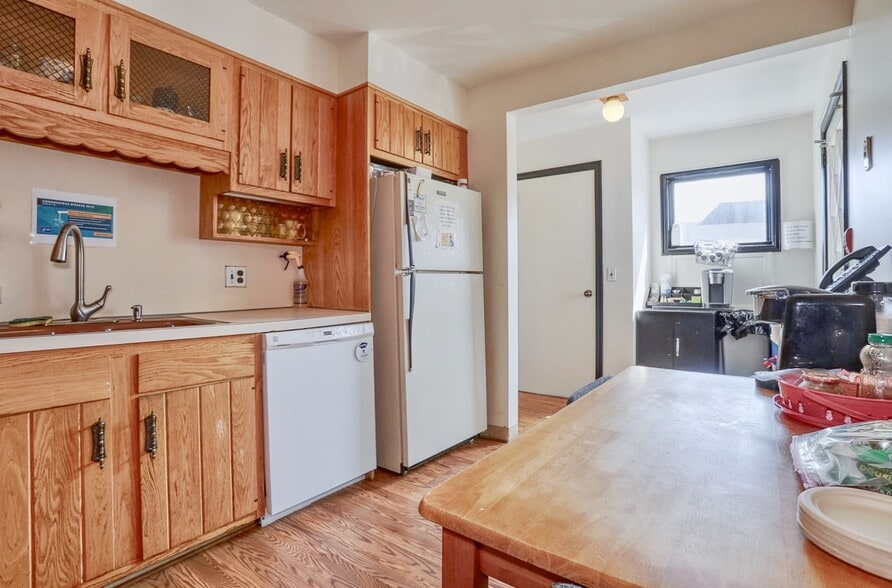More Photos Of 661 Franklin Ave, Nutley Office Residential For Sale