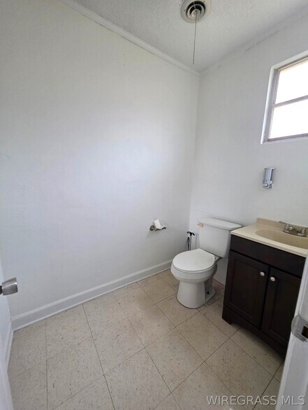 More Photos Of , Enterprise General Retail For Sale