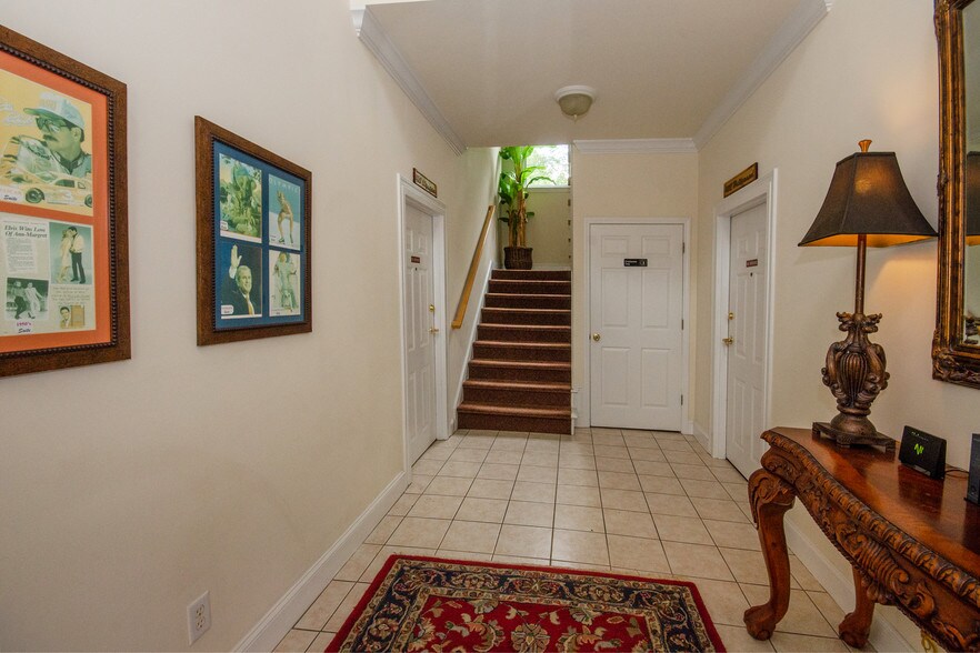 More Photos Of 892 Edelweiss Strasse, Helen Hotel For Sale