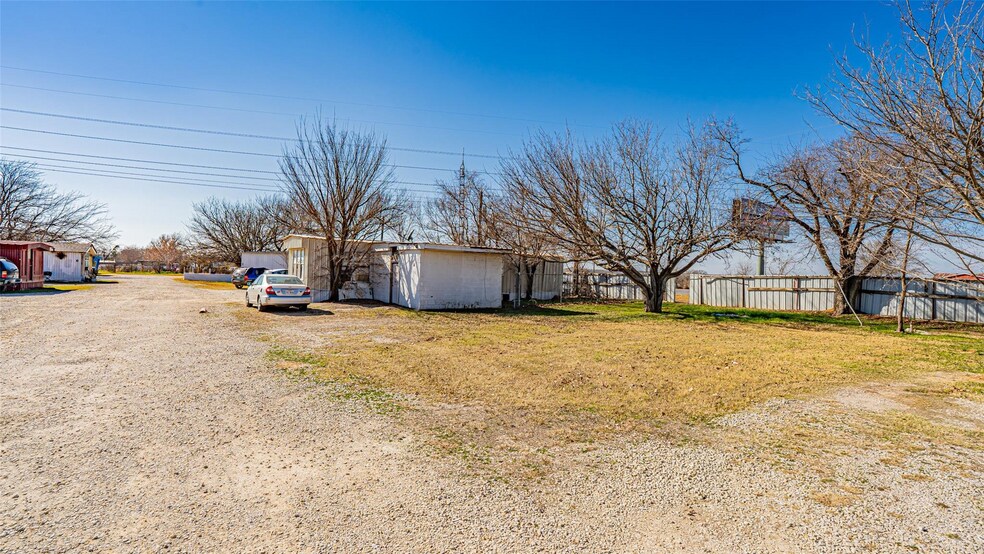 More Photos Of 109 Dill Rd, Weatherford Manufactured Housing Mobile Home Park For Sale