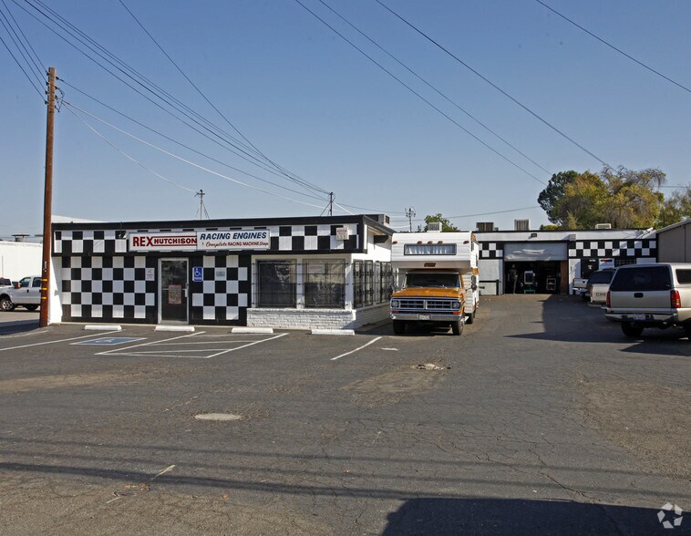 More Photos Of 4530 Auburn Blvd, Sacramento Auto Repair For Sale