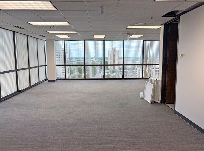 More Photos Of 901 E St. Louis St, Springfield Office For Lease