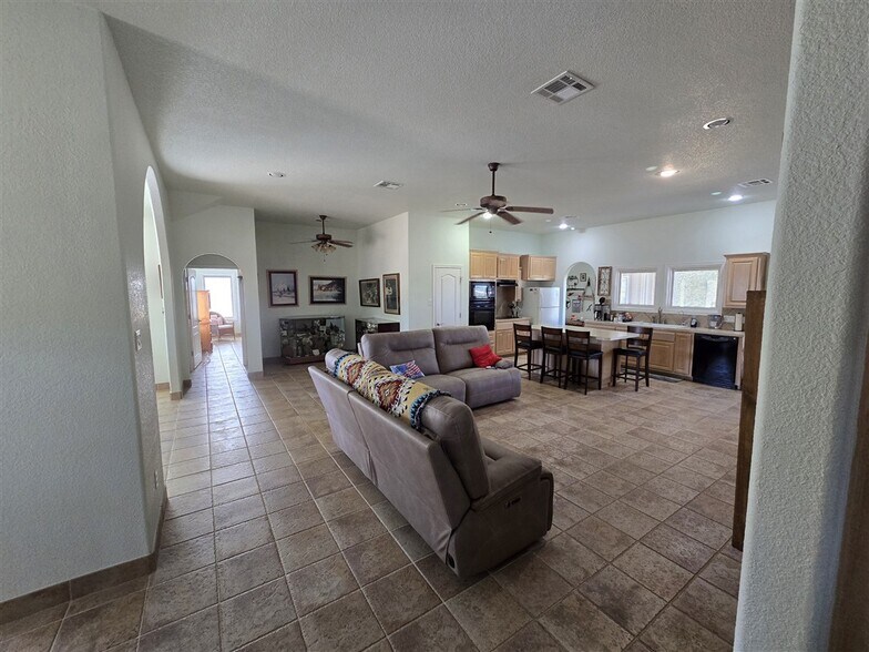 More Photos Of 543 County Road 4620, Kempner Land For Sale