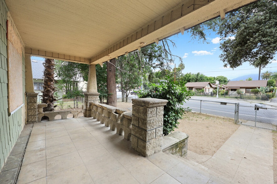 More Photos Of 366 E Orange Grove Blvd, Pasadena Land For Sale