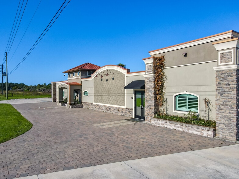 More Photos Of 4850 Holopaw Rd, Saint Cloud Office For Sale