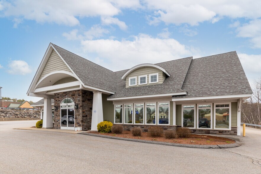 More Photos Of 6 Freetown Rd, Raymond Medical For Lease