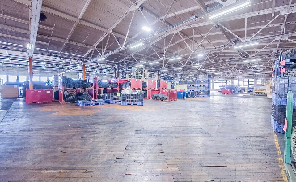 More Photos Of 480 W 5th St, Bloomsburg Manufacturing For Sale