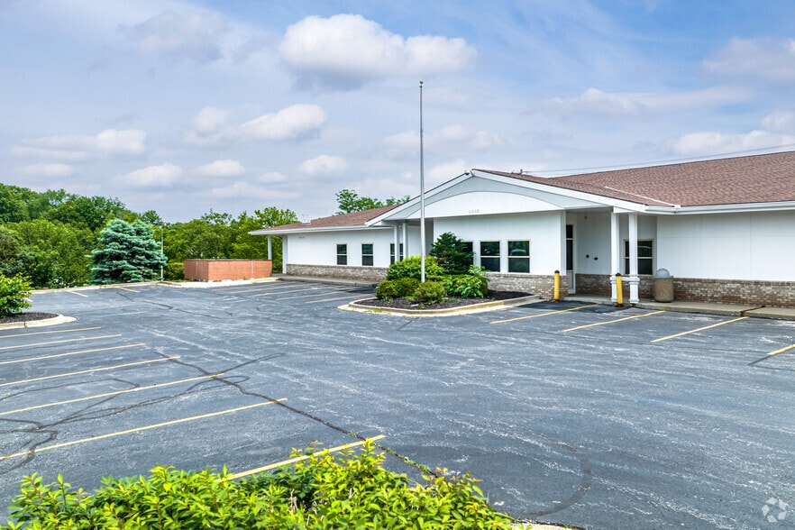 More Photos Of 4240 S Lees Summit Rd, Independence Office For Lease