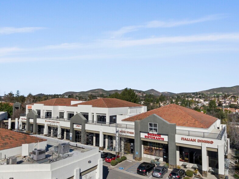 More Photos Of 30105-30135 Agoura Rd, Agoura Hills Unknown For Lease
