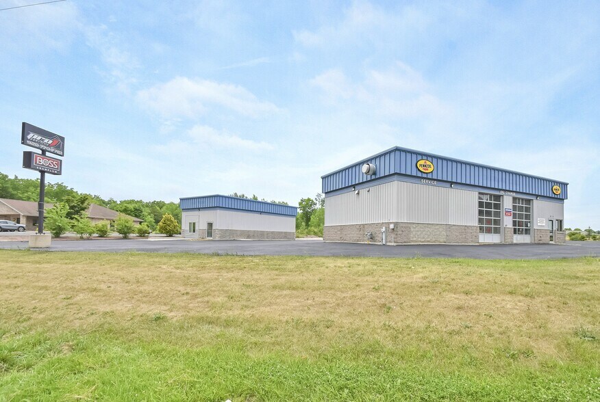 More Photos Of 615 County Road R, Denmark Auto Repair For Sale