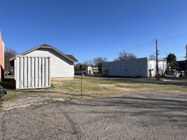 More Photos Of 211 South Cooper st, Memphis Land For Sale