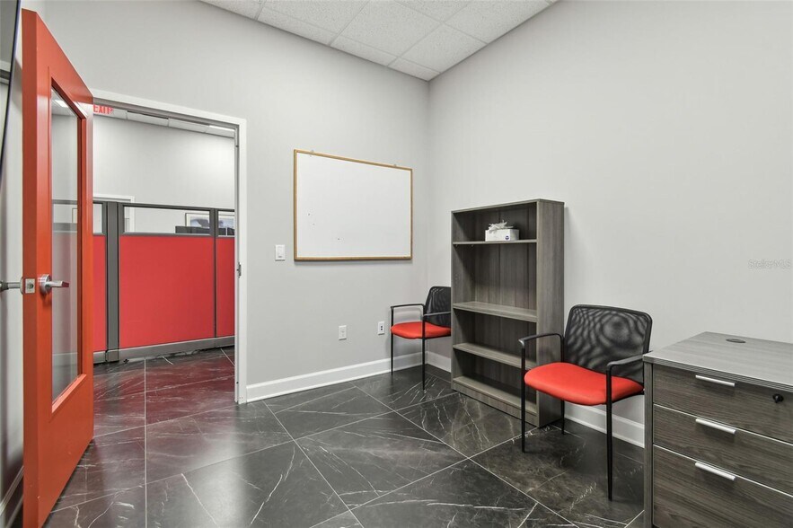More Photos Of 13908 Monroes Business Park, Tampa Office Residential For Sale