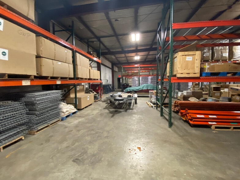 More Photos Of 205 Brick Kiln Rd, Winchester Warehouse For Sale