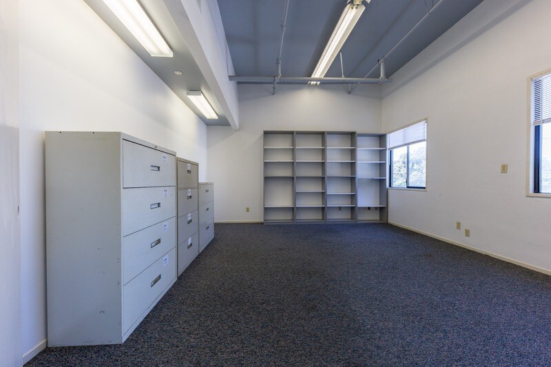 More Photos Of 1595 Fairfax Ave, San Francisco Warehouse For Lease