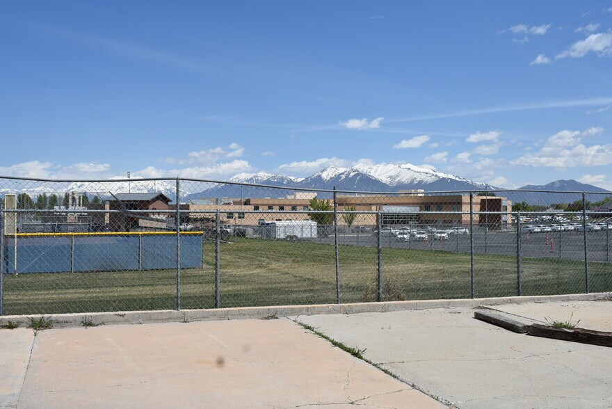 More Photos Of 248 W Center, Salem General Retail For Sale