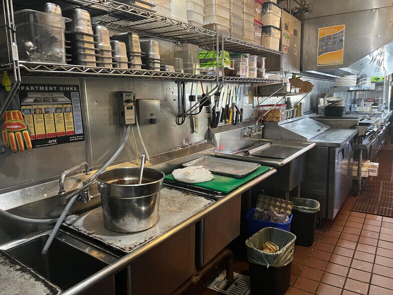 More Photos Of 1501 Solano Ave, Albany Restaurant For Lease