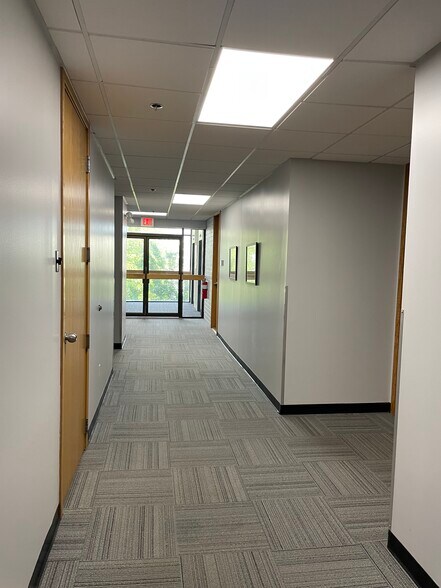 More Photos Of 230 Second Ave, Waltham Office For Sale