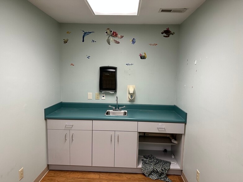 More Photos Of 1501 Shorter Ave SW, Rome Office For Lease