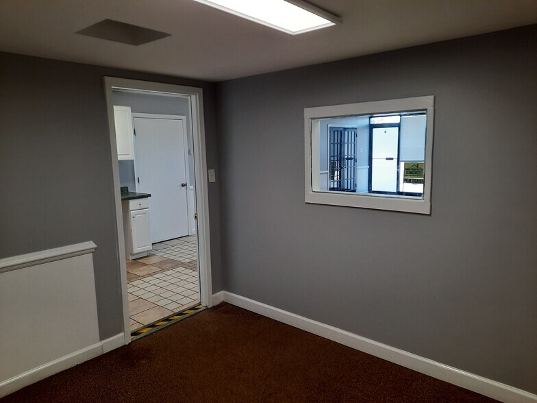 More Photos Of 603 J Clyde Morris Blvd, Newport News Medical For Lease