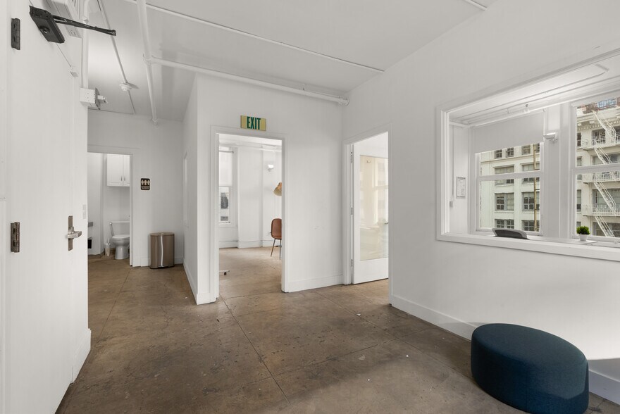 More Photos Of 576 Sacramento St, San Francisco Office For Lease