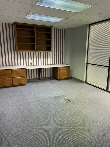 More Photos Of 2500 Center Point Pky, Birmingham Medical For Lease