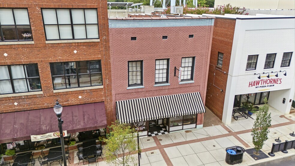 More Photos Of 17-21 Union St N, Concord Storefront Retail Office For Lease