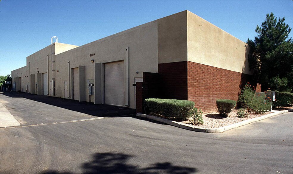 More Photos Of 3230 N Colorado St, Chandler Light Distribution For Lease