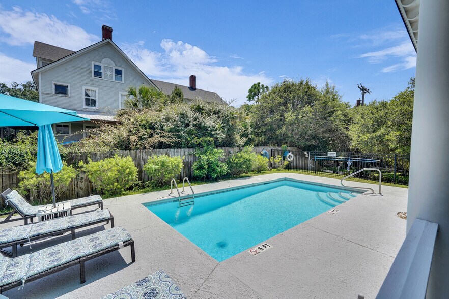 More Photos Of 21 Officers Row, Tybee Island Hospitality For Sale