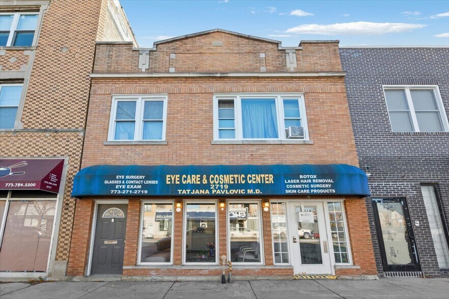 Primary Photo Of 2719 W Peterson Ave, Chicago Healthcare For Sale