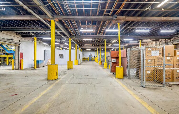 More Photos Of 111 N 33rd Ave N, Minneapolis Manufacturing For Sale