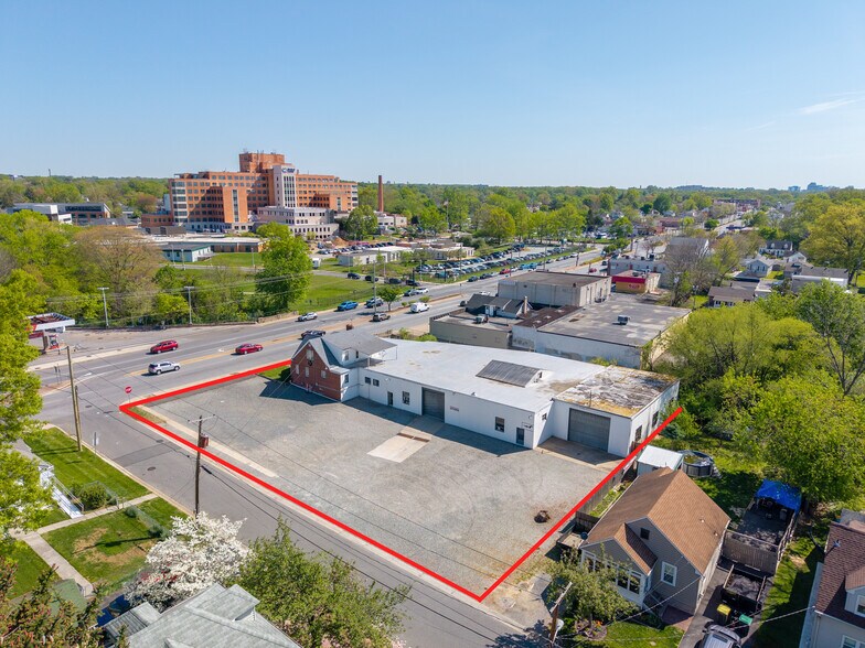 More Photos Of 1900 Kirkwood Hwy, Wilmington Freestanding For Lease