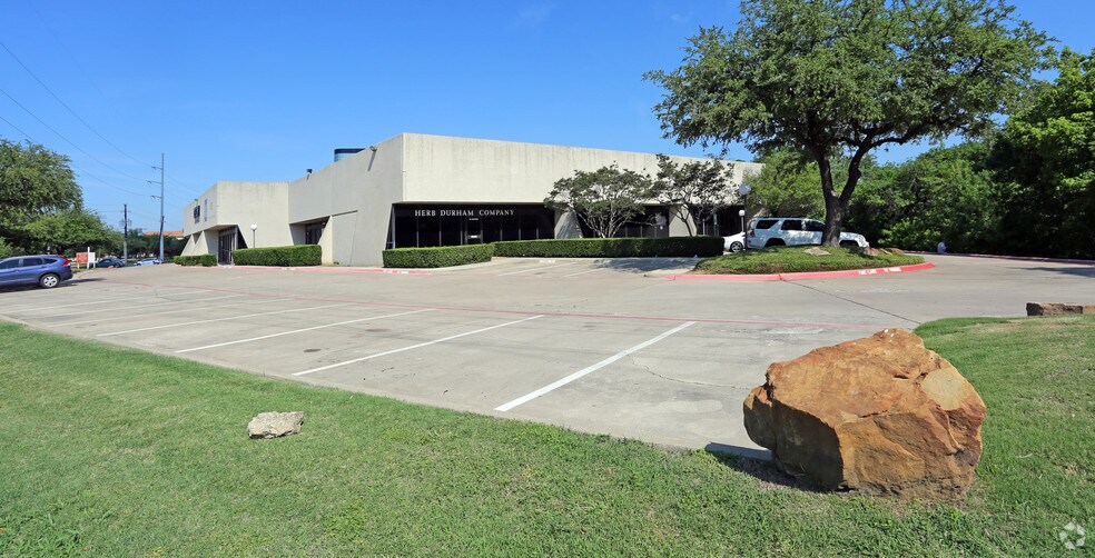 More Photos Of 1451 Empire Central Dr, Dallas Research And Development For Lease