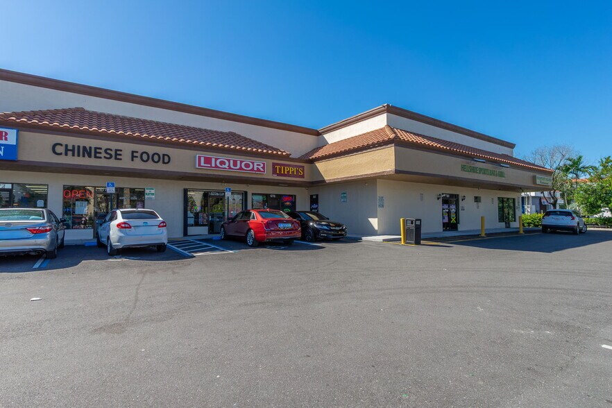 More Photos Of 5750-5784 Okeechobee Blvd, West Palm Beach Unknown For Lease