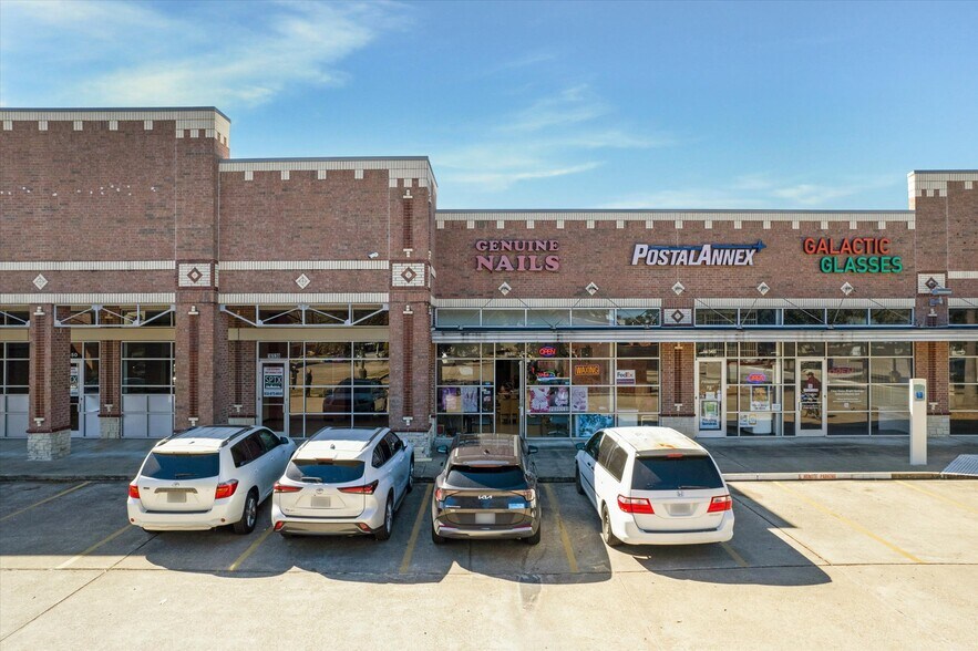 More Photos Of 16512-16580 El Camino Real St, Houston Storefront For Lease