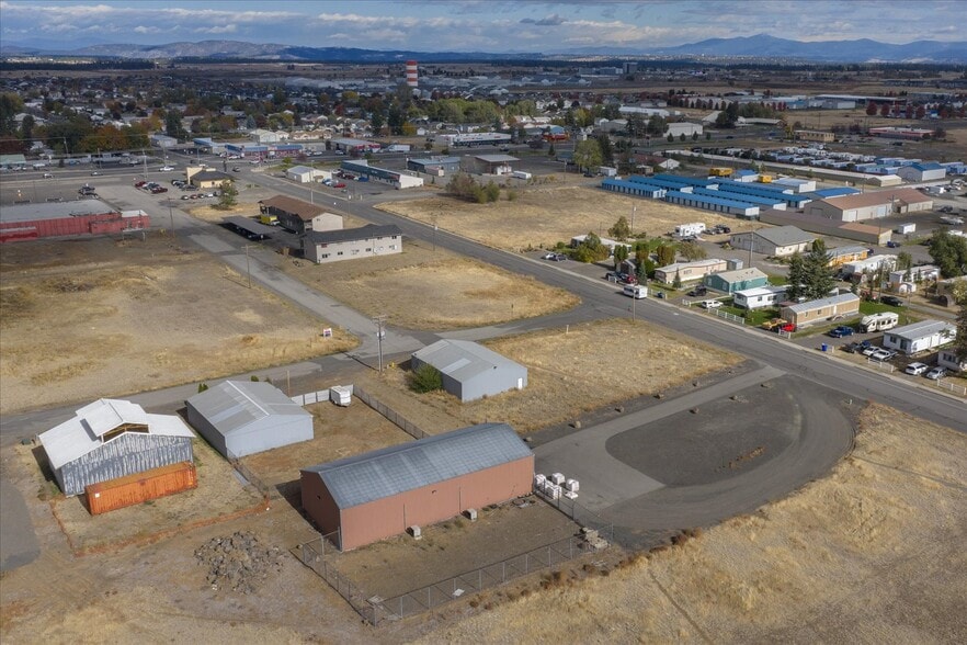 More Photos Of 12825 W 17th Ave, Airway Heights Warehouse For Sale