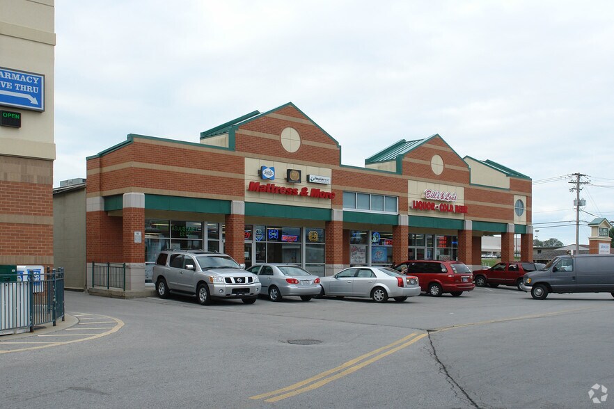 More Photos Of 215-305 E Lewis & Clark Pky, Clarksville Storefront For Lease