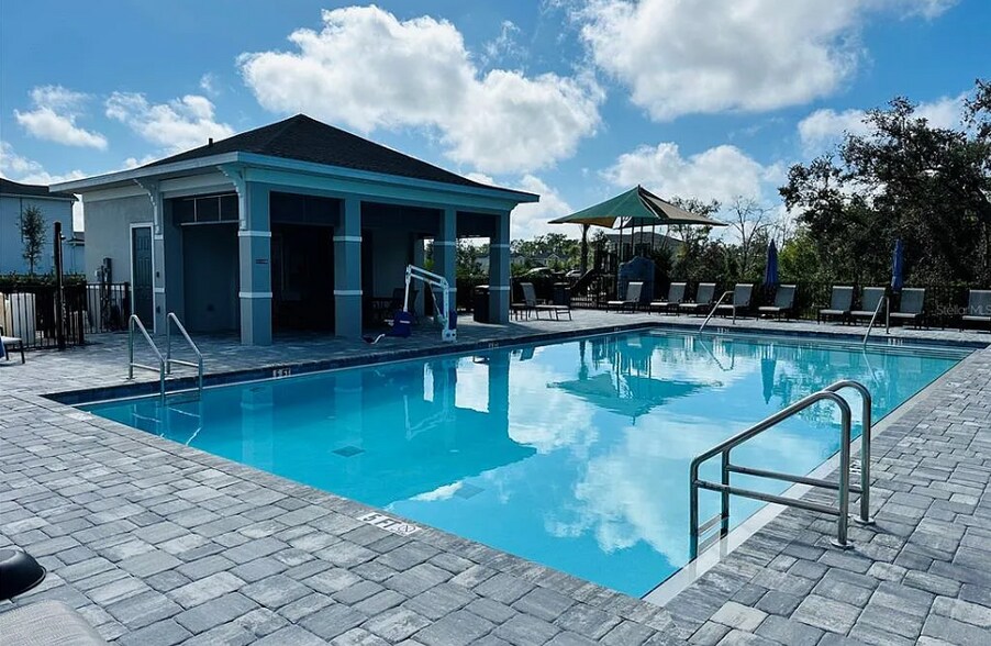 More Photos Of , Bradenton Unknown For Sale