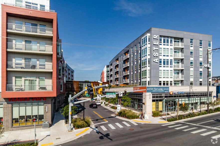 More Photos Of 4400 Calvert Rd, College Park Apartments For Lease