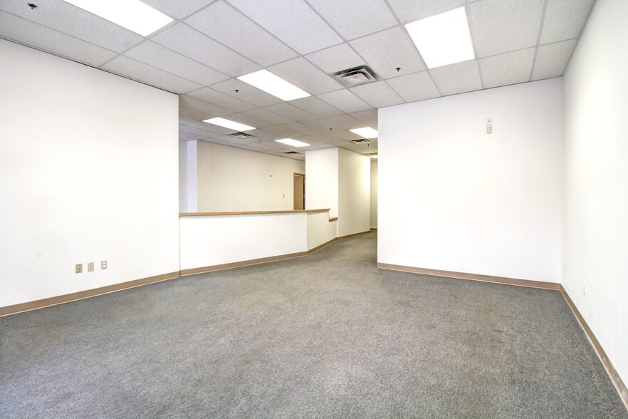 More Photos Of 290 Nickel St, Broomfield General Retail For Sale