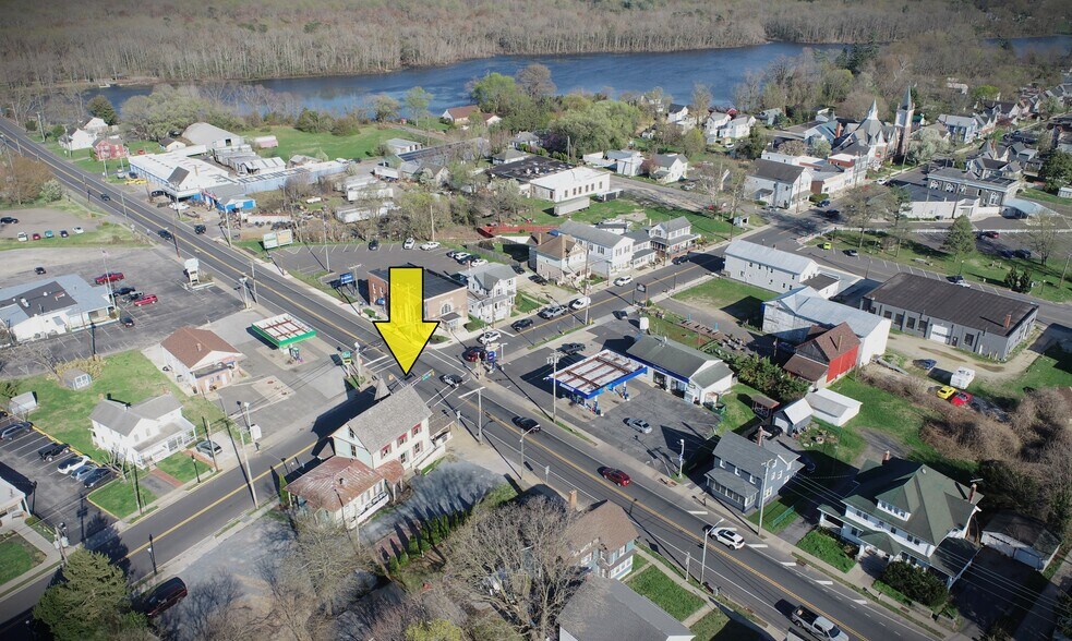 More Photos Of 55 Chestnut St, Elmer Convenience Store For Sale