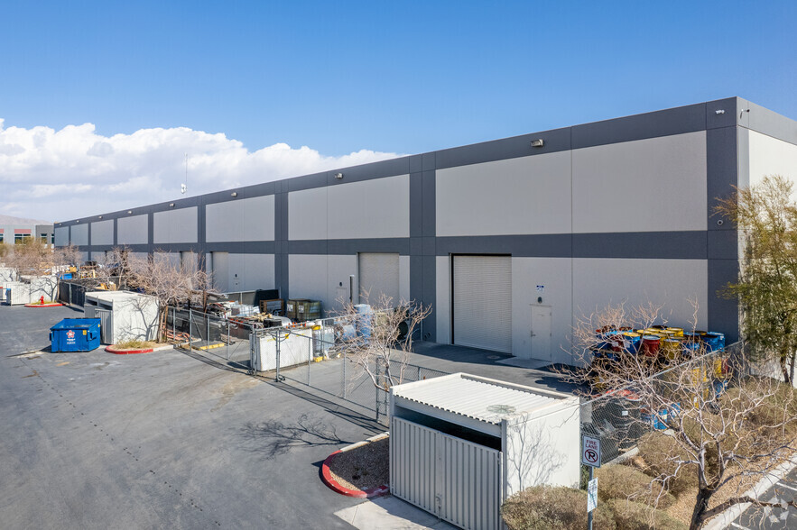 More Photos Of 6264-6292 E Tropical Pky, Las Vegas Warehouse For Lease