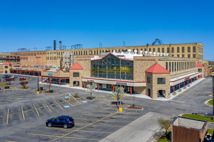 More Photos Of 6702-6852 Greenfield Rd, West Allis Unknown For Lease