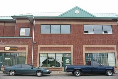 More Photos Of 86 Ringwood Dr, Whitchurch-Stouffville Showroom For Sale